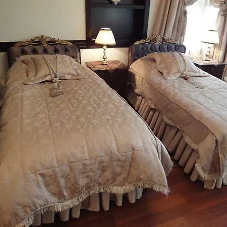 Ascot House شقة